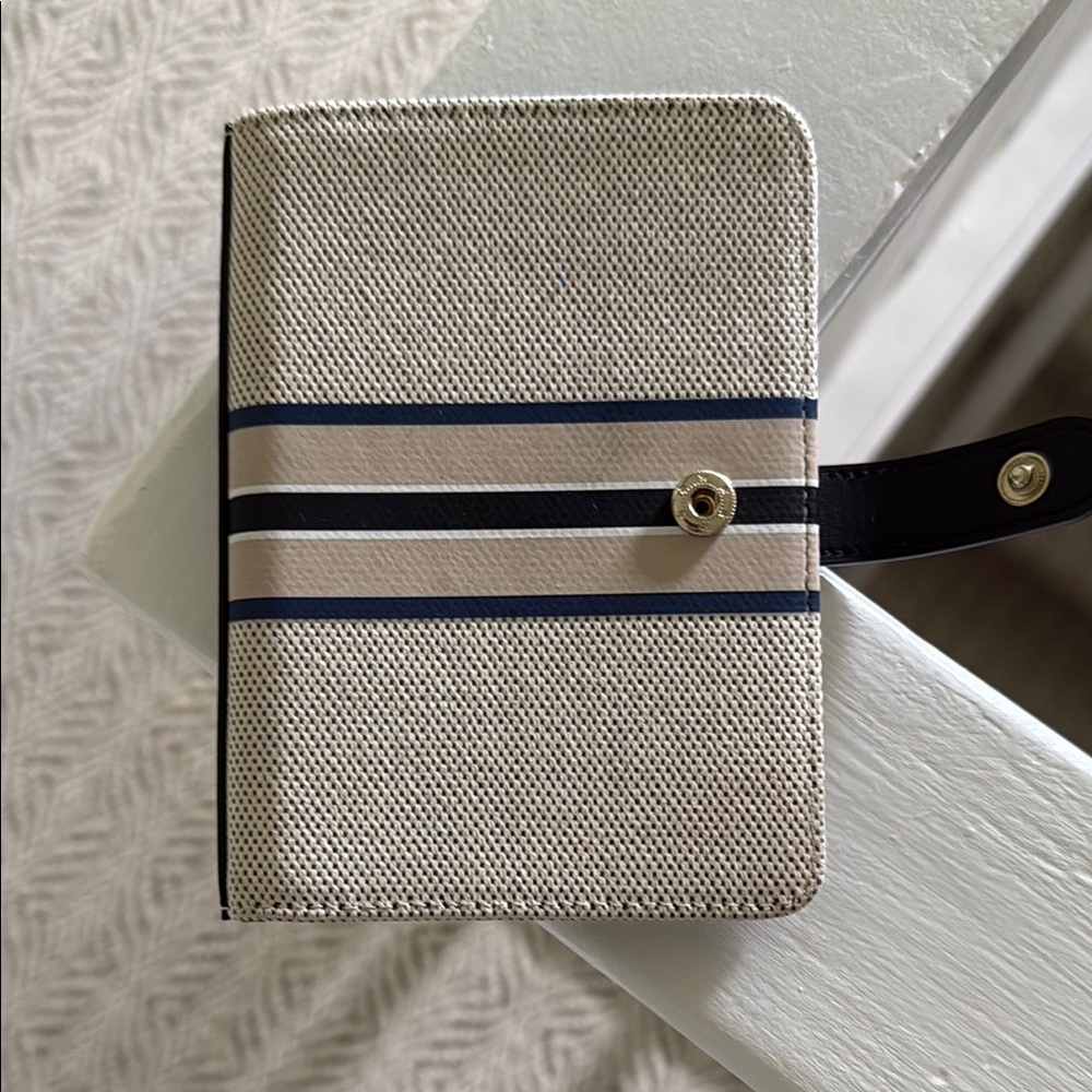 Paravel Beige and Black Passport Case / Wallet